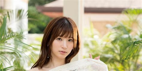Amatsuka Moe (天使もえ) .